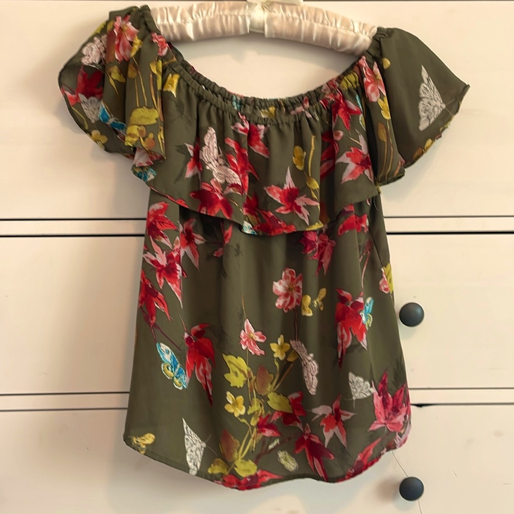 Anthropologie, size x small, green, yellow, res, blue.